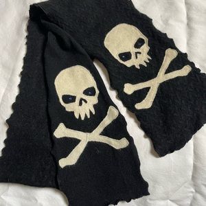 Deborah Lindquist recycled cashmere skull scarf. Great pre-owned condition
